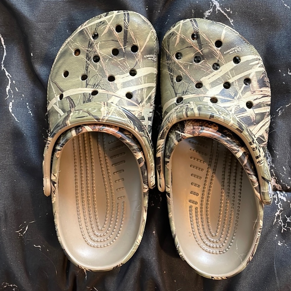 Camo crocs